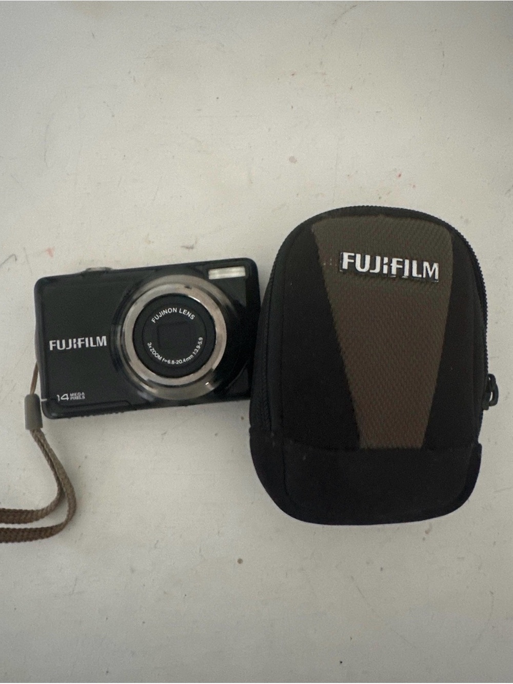 Fujifilm Black Digital Point-and-Shoot Camera with Black/Brown Carry Case